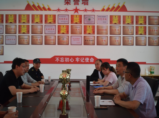 A1 三陽鎮(zhèn)疊羅漢非遺傳承走進(jìn)三陽學(xué)校座談會(huì)584.png